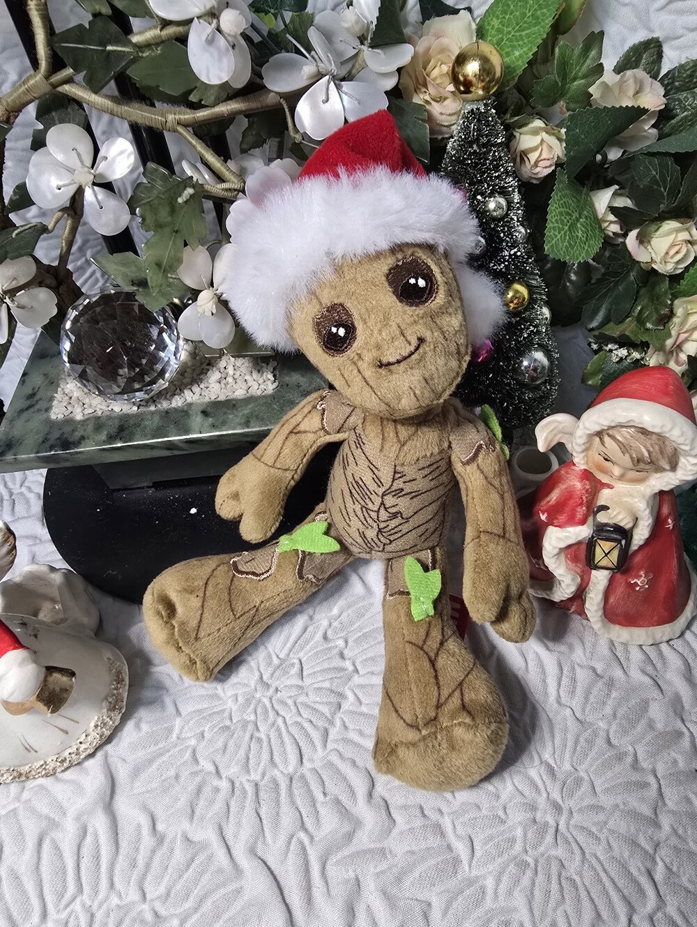 Disney Parks Marvel Holiday Baby Groot Shoulder Plush In Santa Hat Rare